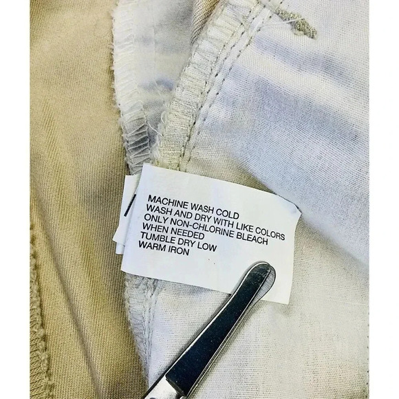 Gap Hadley Women's Tan Khaki Flat Front Stretch High Rise Chino Shorts Size 1 - Picture 5 of 10